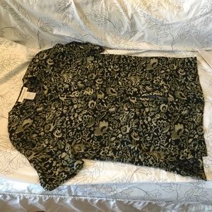 Elegant rayon blouse.